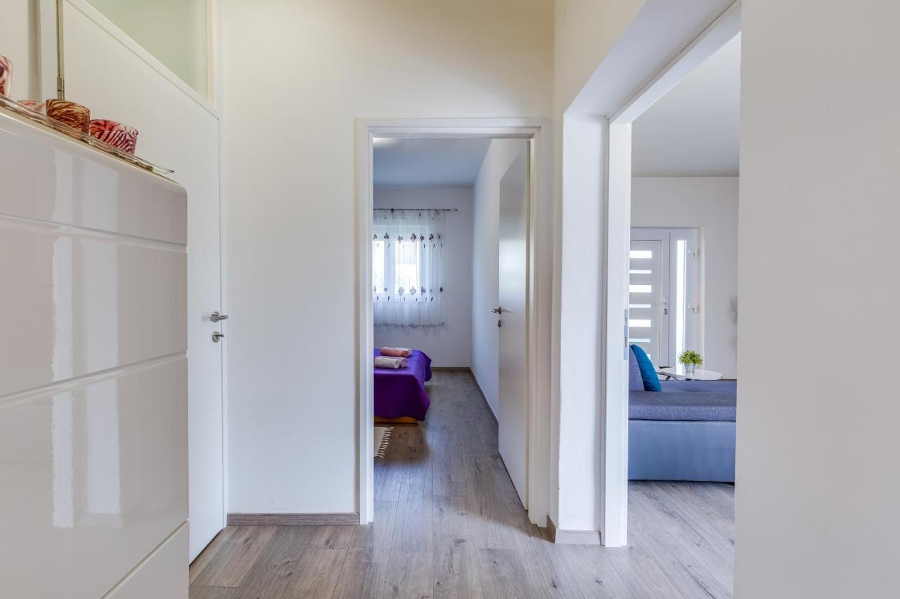 Apartment A & J Петрчане Экстерьер фото